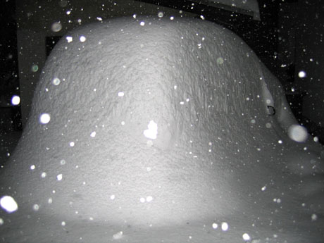 Avto v snegu